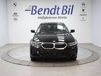 begagnad BMW 330e xDrive Sedan / Drag / Aktiv fartpilot / 292 hk