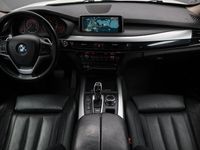 begagnad BMW X5 xDrive30d 258hk Sportline GPS Värmare Drag Hifi 22''