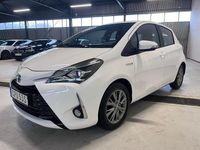 Begagnad Toyota Yaris Hybrid Active 101 HK (74 kW) 2019 Vit Halvkombi