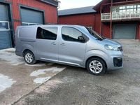 Begagnad Opel Vivaro 177 HK (130 kW) 2023 Grå Minibuss