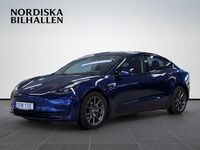 Begagnad Tesla Model 3 Standard Range 235 kW (320 HK) 2022 Blå Sedan