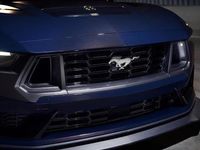begagnad Ford Mustang Dark Horse Fastback V8 453hk