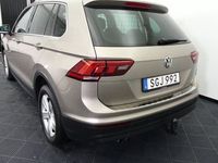 begagnad VW Tiguan 2.0 TSI 4M EXECUTIVE DRAG VÄRMARE PA 2017, SUV