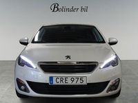 Begagnad Peugeot 308 Allure 125 HK (91 kW) 2014 Vit Halvkombi