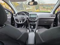 Begagnad Peugeot 208 82 HK (60 kW) 2016 Halvkombi