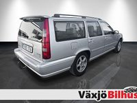 Begagnad Volvo V70 Standard 141 HK (103 kW) 2000 Ljusgrå Kombi