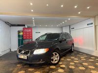 Begagnad Volvo V70 Momentum 180 HK (132 kW) 2011 Grå Kombi