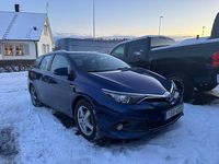 Begagnad Toyota Auris Touring Sports Active 136 HK (100 kW) 2017 Blå Kombi