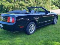 begagnad Ford Mustang V6 Convertible