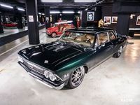 begagnad Chevrolet Chevelle 300 Deluxe Pro-touring build with 467