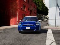 Begagnad Mini Cooper 135 kW (184 HK) 2024 Halvkombi