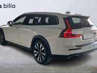 begagnad Volvo V60 CC D4 AWD Pro Edition 2019, Kombi