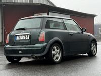 begagnad Mini Cooper (116hk) S&V hjul/Låga mil/Sv-Såld/AC