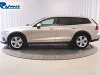 begagnad Volvo V60 CC B4 AWD Diesel Core