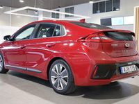 Begagnad Hyundai Ioniq 142 HK (104 kW) 2018 Röd Halvkombi