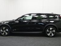 begagnad Volvo V60 CC B4 AWD D Adv NaviP Edt