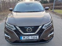 Begagnad Nissan Qashqai 116 HK (85 kW) 2017 Brun SUV