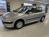 begagnad Peugeot 307 5-dörrar 1.6 XT Euro 3