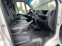 begagnad Peugeot Boxer Van Pro+ L2H1 2.0 BlueHDi 130hk - Värmare, Kamera