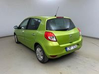 Begagnad Renault Clio R.S. 75 HK (55 kW) 2010 Grön Halvkombi
