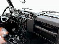 Begagnad Land Rover Defender 122 HK (89 kW) 2015 Grå (grey) SUV