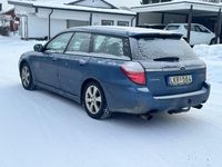 Begagnad Subaru Legacy 165 HK (121 kW) 2007 Kombi