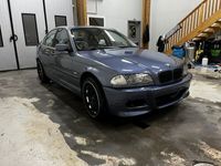 begagnad BMW 330 Xi