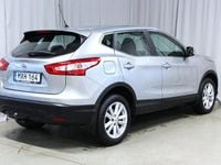 Begagnad Nissan Qashqai S 131 HK (96 kW) 2015 Silver SUV