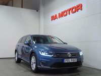 Begagnad VW Passat GTE 218 HK (160 kW) 2016 Blå Kombi