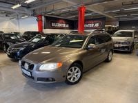 Begagnad Volvo V70 Summum 231 HK (169 kW) 2009 Grå Kombi