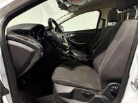 Begagnad Ford Focus Titanium 120 HK (88 kW) 2013 Vit