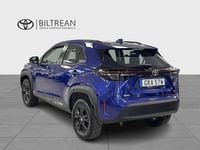 Begagnad Toyota Yaris Cross Active 92 HK (67 kW) 2024 Mörkblå SUV