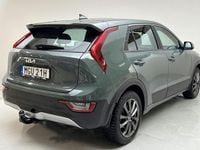 Begagnad Kia e-Niro 150 kW (204 HK) 2024 Mörkgrön SUV