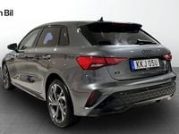 Begagnad Audi A3 S-Line 177 HK (130 kW) 2025 Daytonagrå pärleffekt Sedan