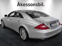 Begagnad Mercedes CLS500 306 HK (225 kW) 2005 Silver Sedan