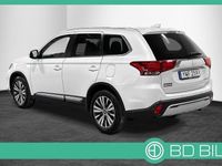 begagnad Mitsubishi Outlander 2.0 4WD CVT M-VÄRM B-KAMERA LED RAMP 2019, SUV