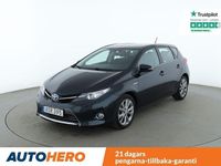 Begagnad Toyota Auris Hybrid Executive 137 HK (100 kW) 2014 Blå Halvkombi