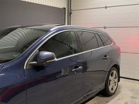 Begagnad Volvo V60 Summum 181 HK (133 kW) 2014 Blå Kombi