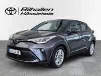 Begagnad Toyota C-HR Active 124 HK (91 kW) 2021 Grå SUV