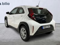 Begagnad Toyota Aygo X Play 72 HK (52 kW) 2022 Vit SUV