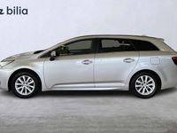 Begagnad Toyota Avensis Edition 149 HK (109 kW) 2017 Silver Kombi