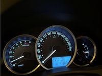 begagnad Toyota Auris 1.6 132hk Valvematic / 2 BRUKARE / BACKKAMERA