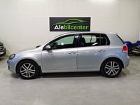 begagnad VW Golf 5-dörrar 1.6 TDI BlueMotion Style Euro 5 2013, Halvkombi