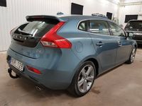 begagnad Volvo V40 D4 Summum 5-cyl 177hk Drag Panorama Kamera Skinn