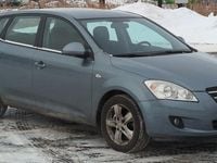 Begagnad Kia Ceed 122 HK (89 kW) 2007 Halvkombi