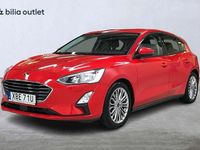 Begagnad Ford Focus Titanium 125 HK (91 kW) 2019 Röd Halvkombi