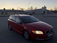 begagnad Volvo V70 2.5T Flexifuel Momentum R-Design