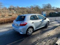 begagnad Toyota Auris 5-dörrar 1.4 D-4D Euro 4