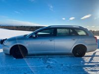 begagnad Toyota Avensis Kombi 2.0 D-4 VVT-i