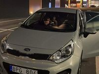 begagnad Kia Rio 5-dörrar 1.4 CVVT GLS Euro 5